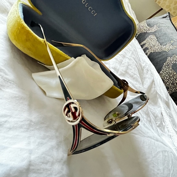 Gucci oversized sunglasses GG02255 - Picture 2 of 2